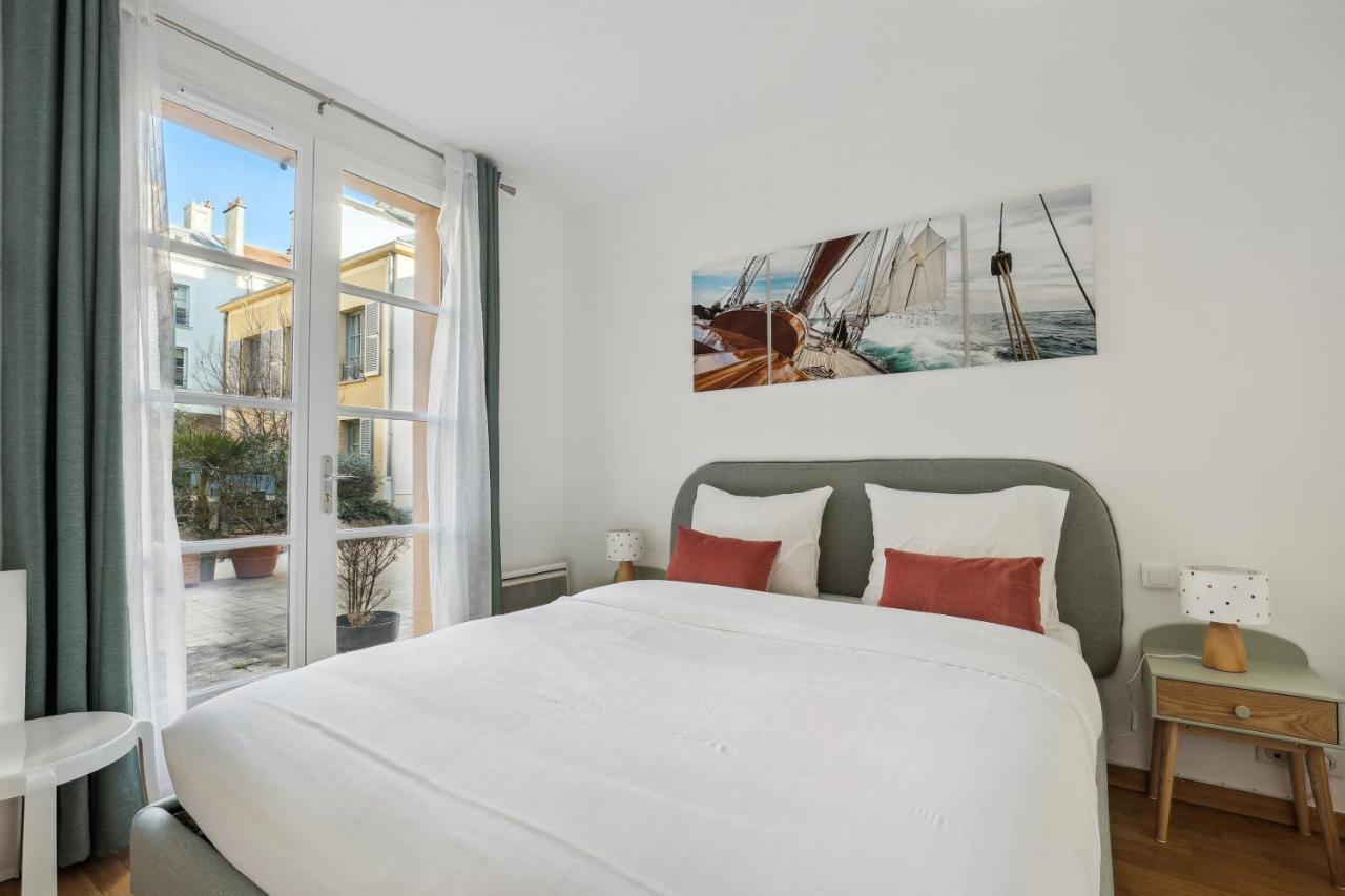 Appartement Le Montesquieu à Versailles Extérieur photo
