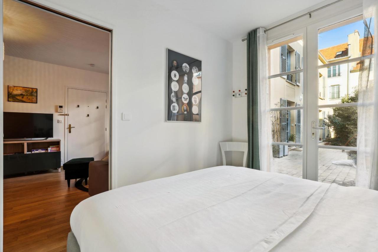 Appartement Le Montesquieu à Versailles Extérieur photo