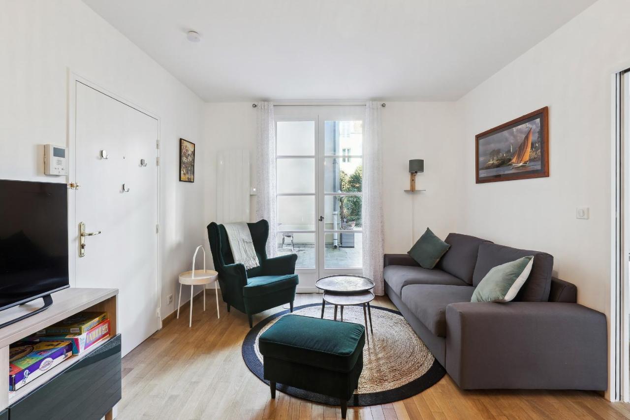 Appartement Le Montesquieu à Versailles Extérieur photo